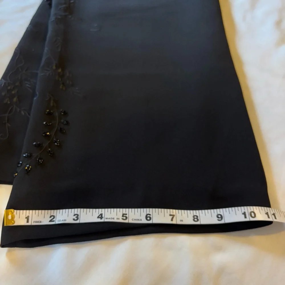 Maggy London Black Embroidered Floral Pant Blazer Suit Two piece Sz 14 - Picture 10 of 11